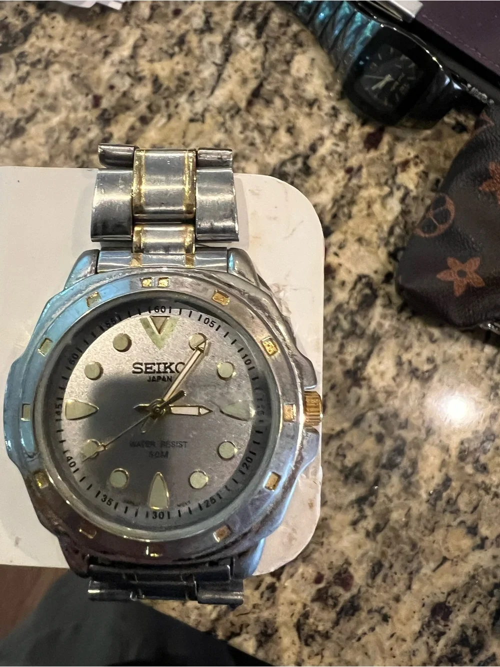 Seiko men’s vintage watch, water resistant
